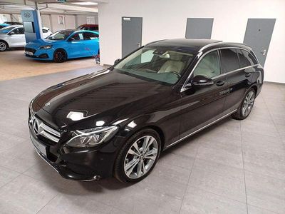 Gebraucht Mercedes C180 Avantgarde 156 PS (114 kW) 2016 Schwarz Kombi