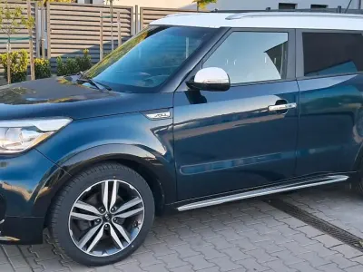 Gebraucht Kia Soul Spirit 132 PS (97 kW) 2016 Blau SUV