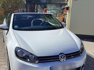Usata VW Golf Cabriolet LOUNGE 122 CV (89 kW) 2015 Bianco Cabrio