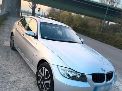Gebraucht BMW 320 163 PS (119 kW) 2006 Limousine