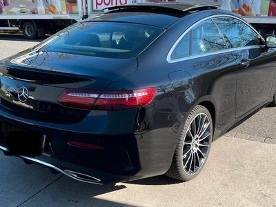Mercedes E300