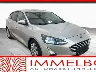 Używany Ford Focus Cool & Connect 150 KM (110 kW) 2021 Unbekannt (metallic) Sedan/Limuzyna