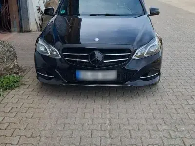 Gebraucht Mercedes E350 258 PS (189 kW) 2016 Schwarz Kombi