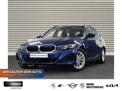 Usata BMW 330e Efficient Dynamics 292 CV (214 kW) 2023 Blu Station wagon