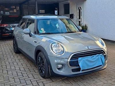 Gebraucht Mini Cooper 136 PS (100 kW) 2016 Grau Kleinwagen