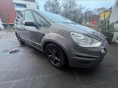 Gebraucht Ford S-MAX S 140 PS (102 kW) 2013 Grau Van / Kleinbus