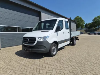 Gebraucht Mercedes Sprinter 170 PS (125 kW) 2026 Weiß Van