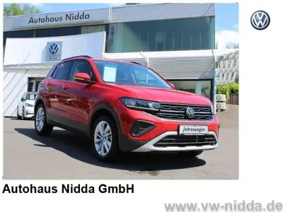 Używany VW T-Cross 116 KM (85 kW) 2026 Czerwony SUV