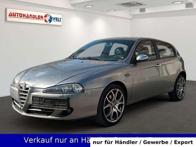 Gebraucht Alfa Romeo 147 120 PS (88 kW) 2008 Grau Kleinwagen