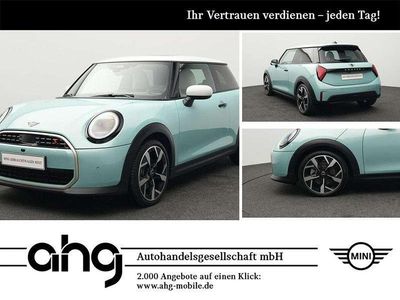 Gebraucht Mini Cooper S Favoured 204 PS (150 kW) 2025 Ocean wave green Kleinwagen