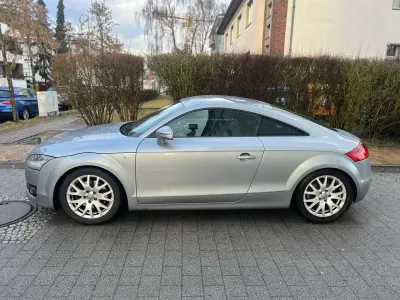 Gebraucht Audi TT 160 PS (117 kW) 2009 Silber Coupé