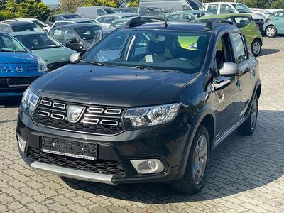 Gebraucht Dacia Sandero Stepway 90 PS (66 kW) 2020 Schwarz SUV