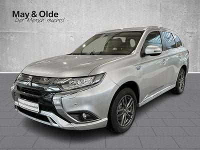 Gebraucht Mitsubishi Outlander P-HEV Basis 224 PS (164 kW) 2020 Silber SUV