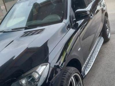 Gebraucht Mercedes ML350 306 PS (225 kW) 2012 Schwarz SUV
