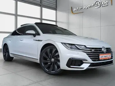 Gebraucht VW Arteon R-line 365 PS (268 kW) 2017 Oryxweiß perlmutteffekt Kleinwagen