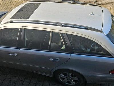 Mercedes E220