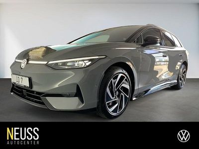 Gebraucht VW ID.7 Pro 210 kW (286 PS) 2025 Mondsteingrau Kombi