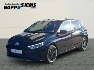 Neu Hyundai i20 Blackline 90 PS (66 kW) 2026 Schwarz Kleinwagen