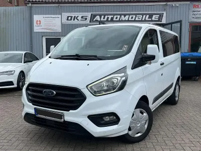 Gebraucht Ford Transit Trend 105 PS (77 kW) 2019 Weiß Van