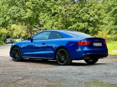 Gebraucht Audi A5 Competition 177 PS (130 kW) 2016 Blau Coupé