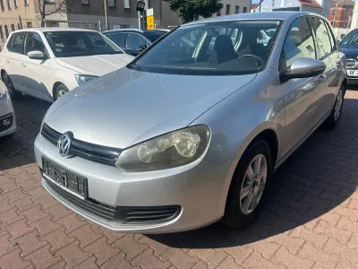 Gebraucht VW Golf VI Comfortline 80 PS (58 kW) 2009 Silber Kleinwagen