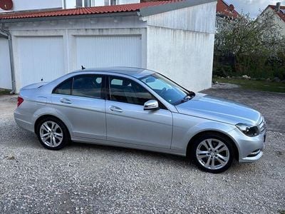 Usata Mercedes C220 Avantgarde 170 CV (125 kW) 2013 Argento Berlina