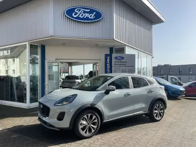 Neu Ford Puma Titanium 125 PS (91 kW) 2026 Cactus grey grau SUV