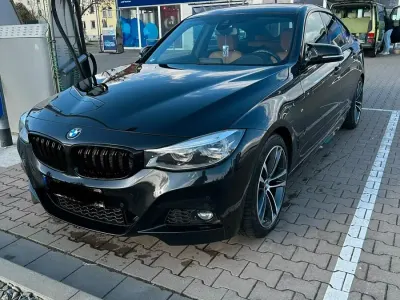 Gebraucht BMW 330 M Sport 258 PS (189 kW) 2018 Schwarz Limousine