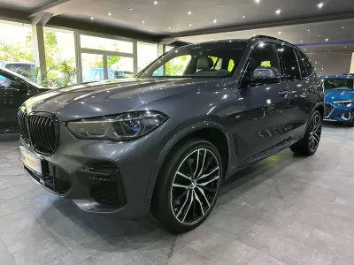 Gebraucht BMW X5 M Sport 390 PS (286 kW) 2021 Grau SUV