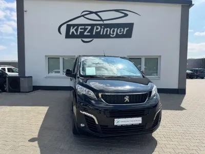 Gebraucht Peugeot Expert 120 PS (88 kW) 2021 Schwarz Van
