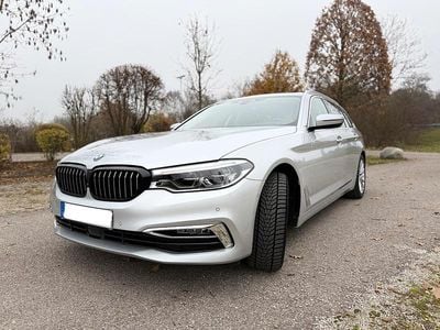 Silber Gebraucht 2020 BMW 520 Luxury Line Kombi | 27.990 € (Etwas zu teuer)