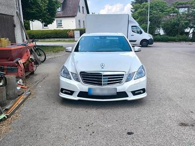 Gebraucht Mercedes E350 AMG line 231 PS (169 kW) 2009 Weiß Limousine