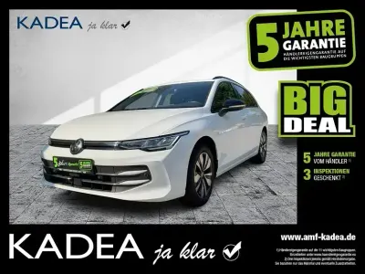Gebraucht VW Golf VIII Goal 150 PS (110 kW) 2025 Weiß Kombi