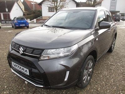 Neu Suzuki Vitara Comfort 110 PS (80 kW) 2026 Grau SUV