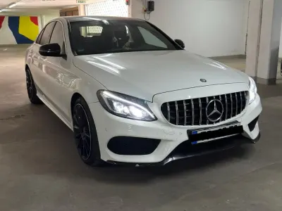 Gebraucht Mercedes C220 AMG line 170 PS (125 kW) 2016 Weiß Limousine