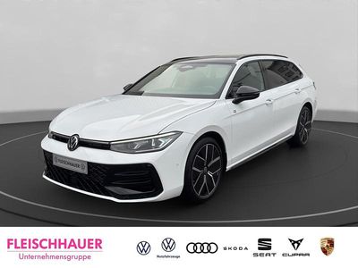 Neu VW Passat R-line 272 PS (200 kW) 2026 Weiss Kombi