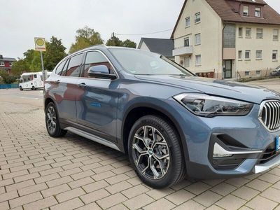 Grau Gebraucht 2020 BMW X1 xLine SUV | 22.500 € (Fairer Preis)