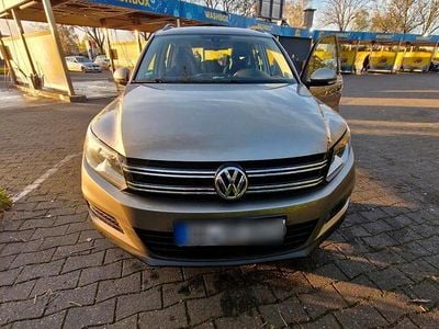 Second-hand VW Tiguan 122 CP (89 kW) 2012 Bej SUV