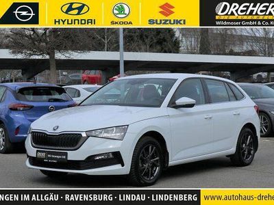 Gebraucht Skoda Scala Ambition 110 PS (80 kW) 2022 Moonweiss metallic Kleinwagen