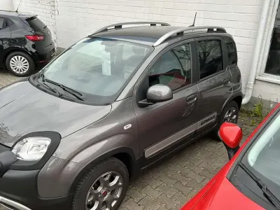 Usata Fiat Panda Cross Cross 69 CV (50 kW) 2022 Grigio Utilitaria