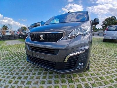 Peugeot Traveller