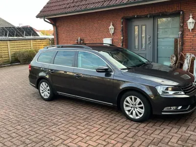 Gebraucht VW Passat 140 PS (102 kW) 2011 Braun Kombi
