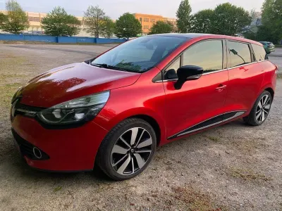 Gebraucht Renault Clio GrandTour Intens 90 PS (66 kW) 2016 Rot Kombi