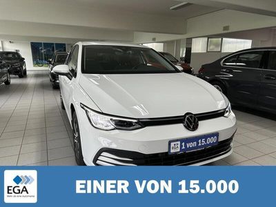 gebraucht VW Golf VIII 1.0 eTSI Active LED Sitzhz. AHK PDC ACC