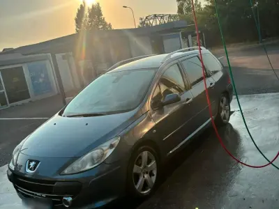Gebraucht Peugeot 307 110 PS (80 kW) 2007 Blau Kombi