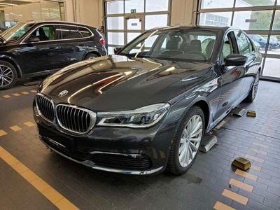 BMW 740