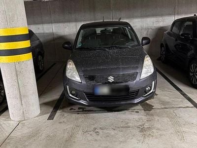 Gebraucht Suzuki Swift Comfort 94 PS (69 kW) 2015 Schwarz Kleinwagen