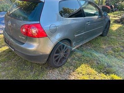 VW Golf V