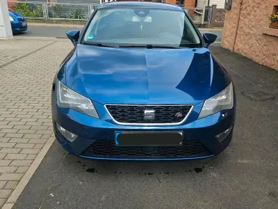 Gebraucht Seat Leon 179 PS (131 kW) 2015 Blau Limousine