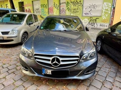 Mercedes E220